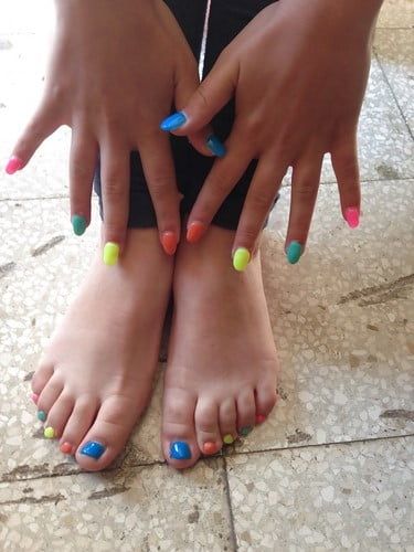 Viens lécher et masser mes pieds à Ivry-sur-Seine mdr