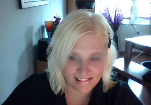 Belle nana recherche aventure coquine mais uniquement virtuelle
