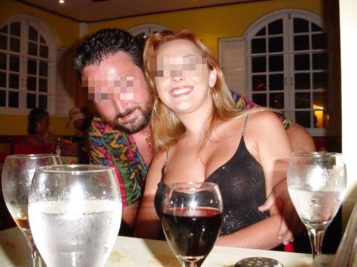 Couple parisien pour 1 ou plusieurs mecs, soirée baise et exhib !