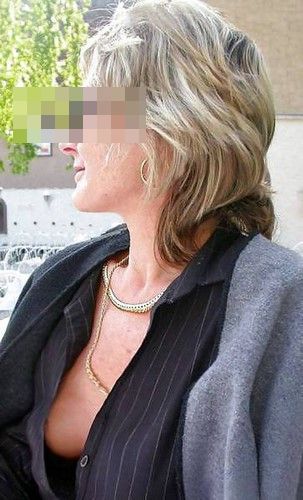 Femme très mûre cherche sexe en IDF avec hommes