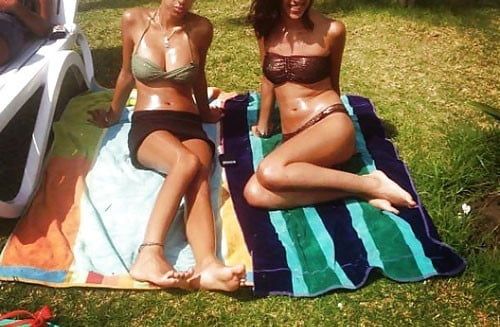 Deux copines beurettes rebelles pour mec cool européen