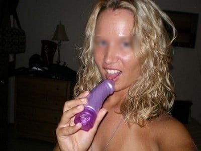 Jeune cougar de 42 ans cherche homme de 20 à 30 ans