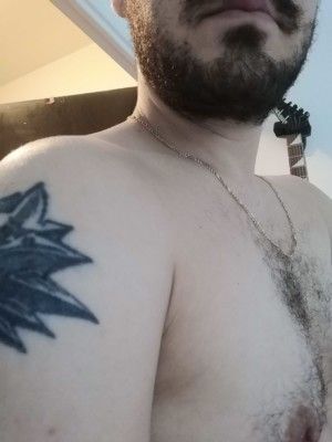 Jeune homme cherche PQ sans tabous