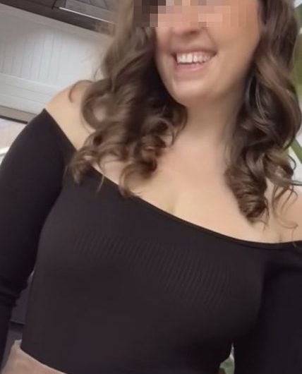 MILF soumise Paris 11 aimant le frisson du sexe sauvage