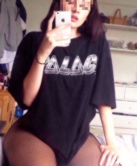 Belle nana rebeu recherche son sexfriend discret